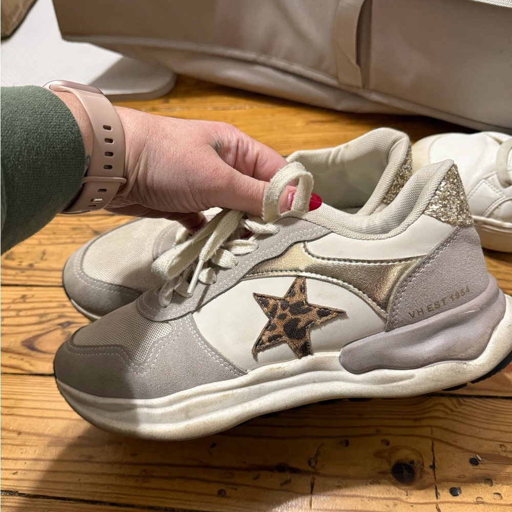 Vintage Havana Cream and Gold Sneakers